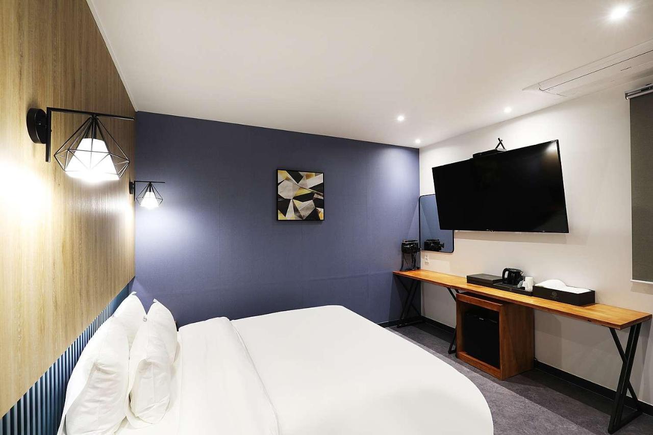 פייונגטק Mariposa Hotel Songtan מראה חיצוני תמונה