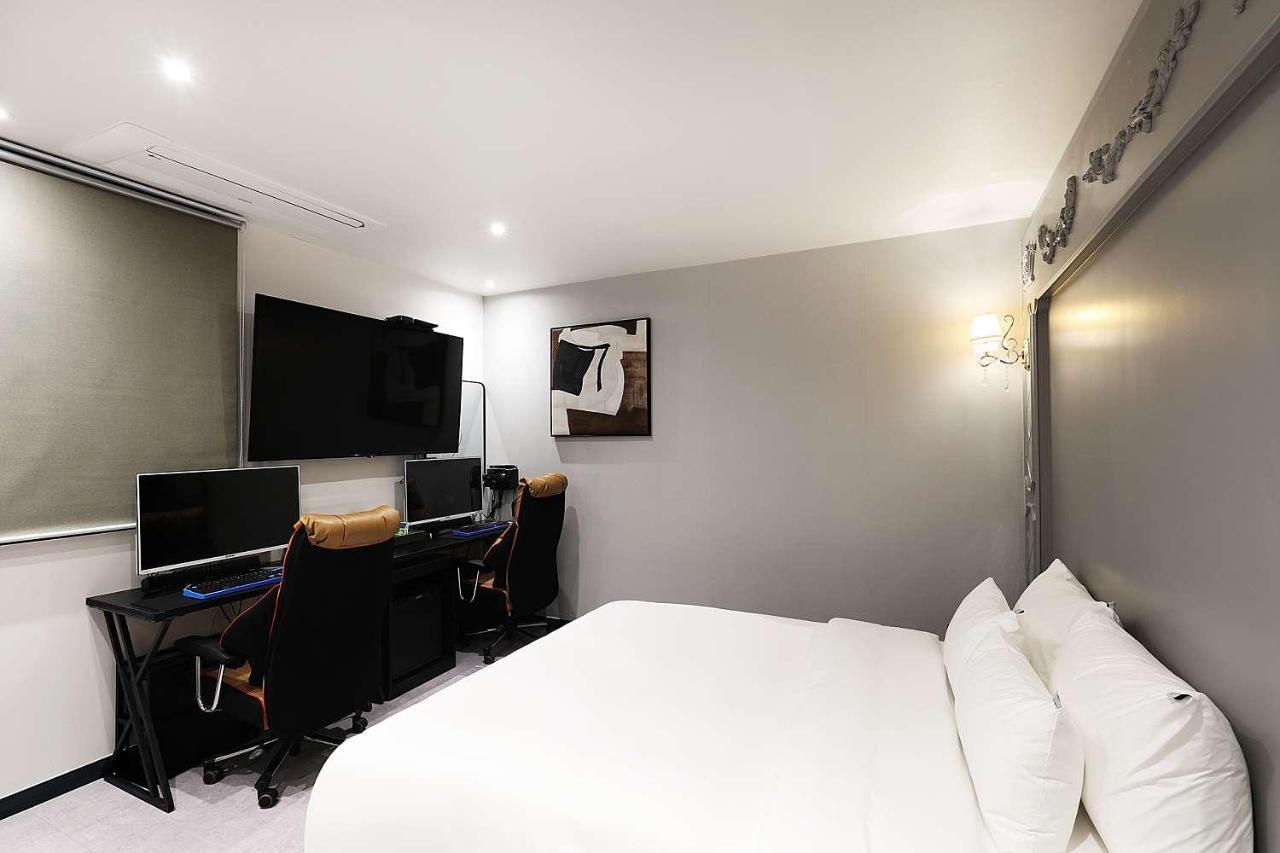 פייונגטק Mariposa Hotel Songtan מראה חיצוני תמונה