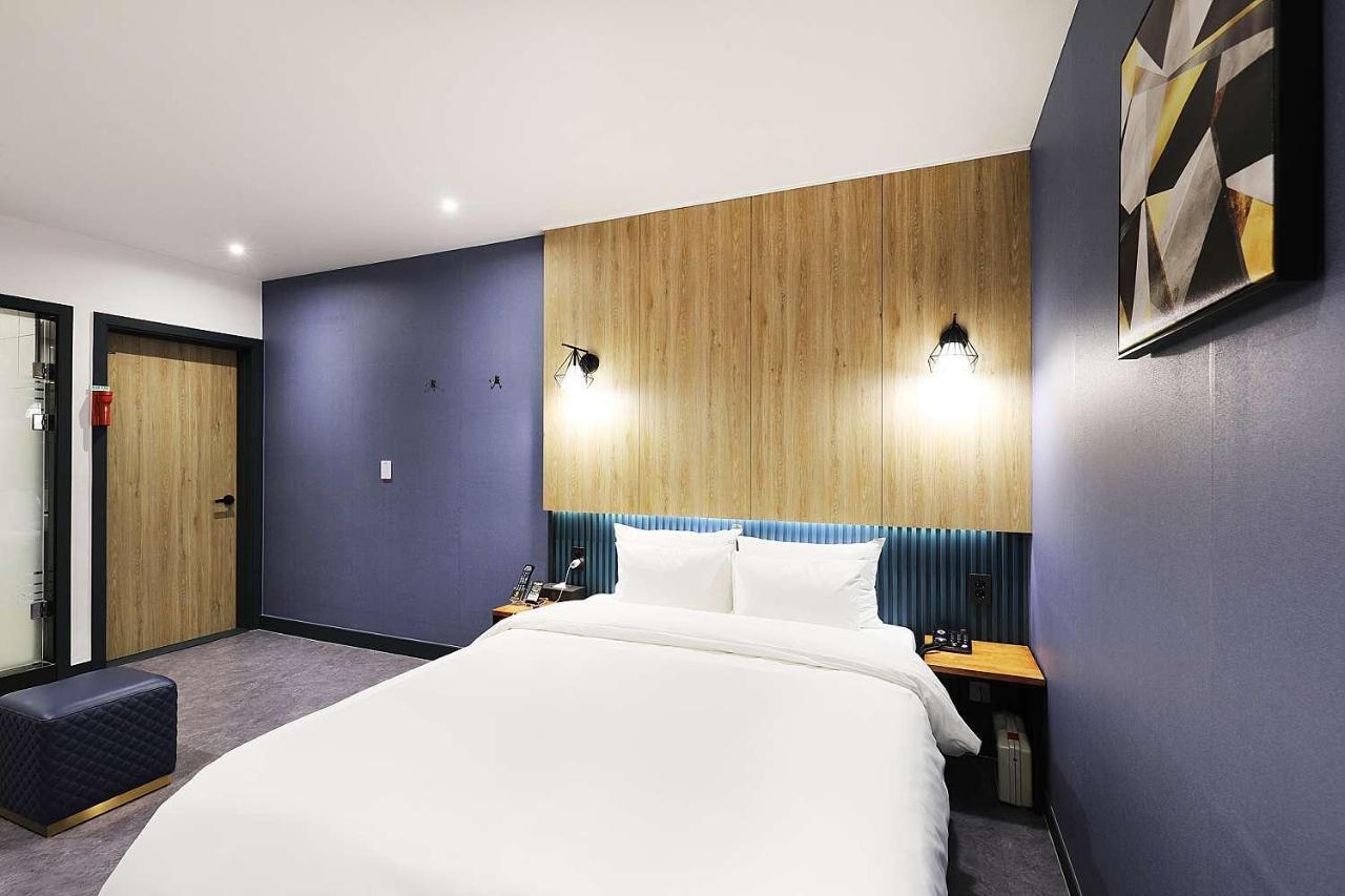 פייונגטק Mariposa Hotel Songtan מראה חיצוני תמונה