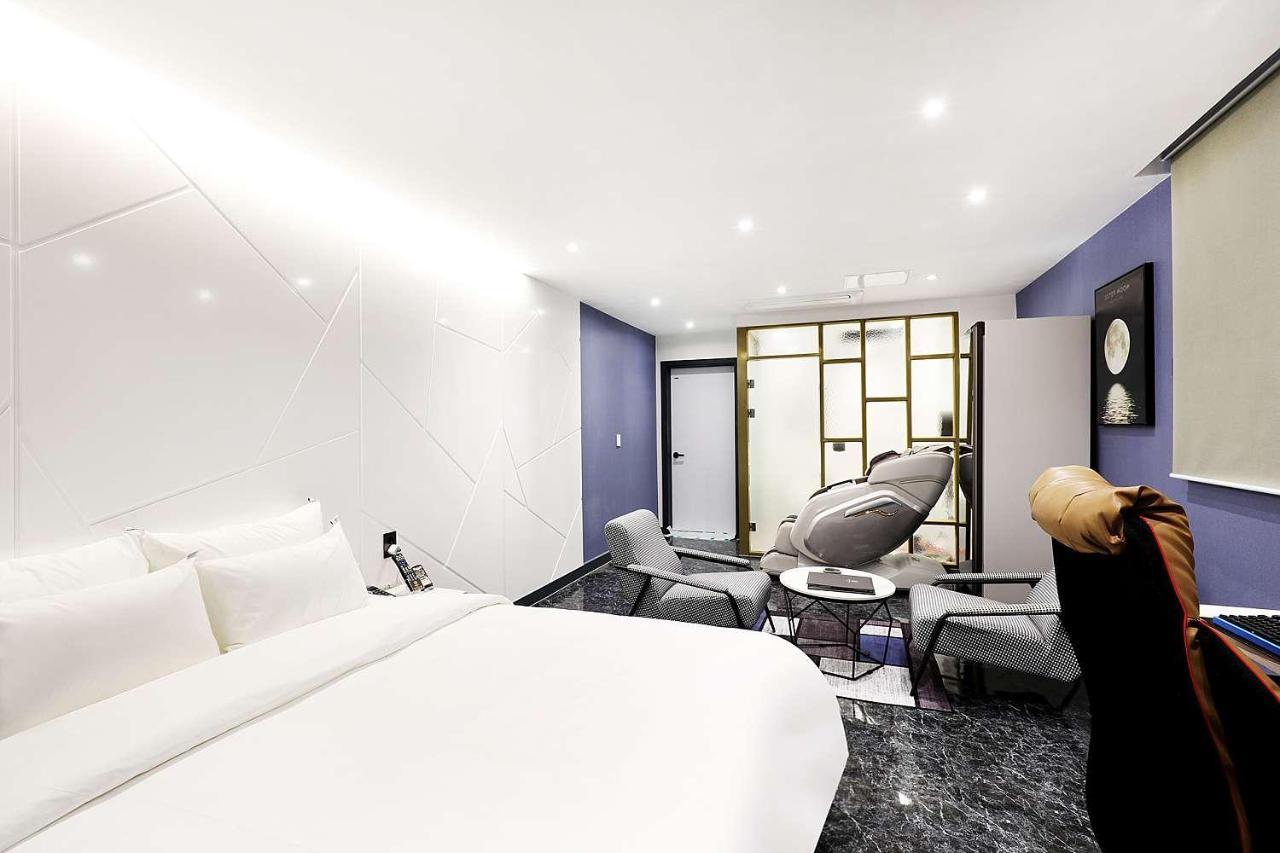 פייונגטק Mariposa Hotel Songtan מראה חיצוני תמונה